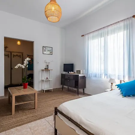 Apartment Aquanis Milos