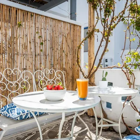 Apartment Aquanis Milos Adamantas (Milos)